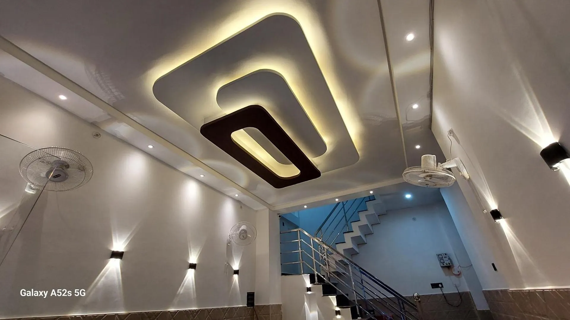 Narayani Paying Guest House Varanasi