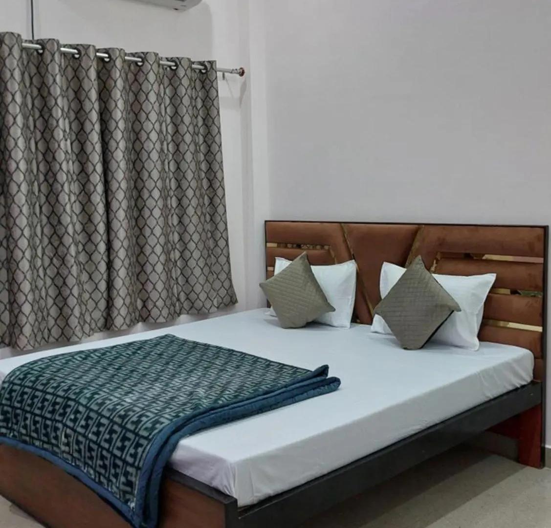 Narayani Paying Guest House Varanasi