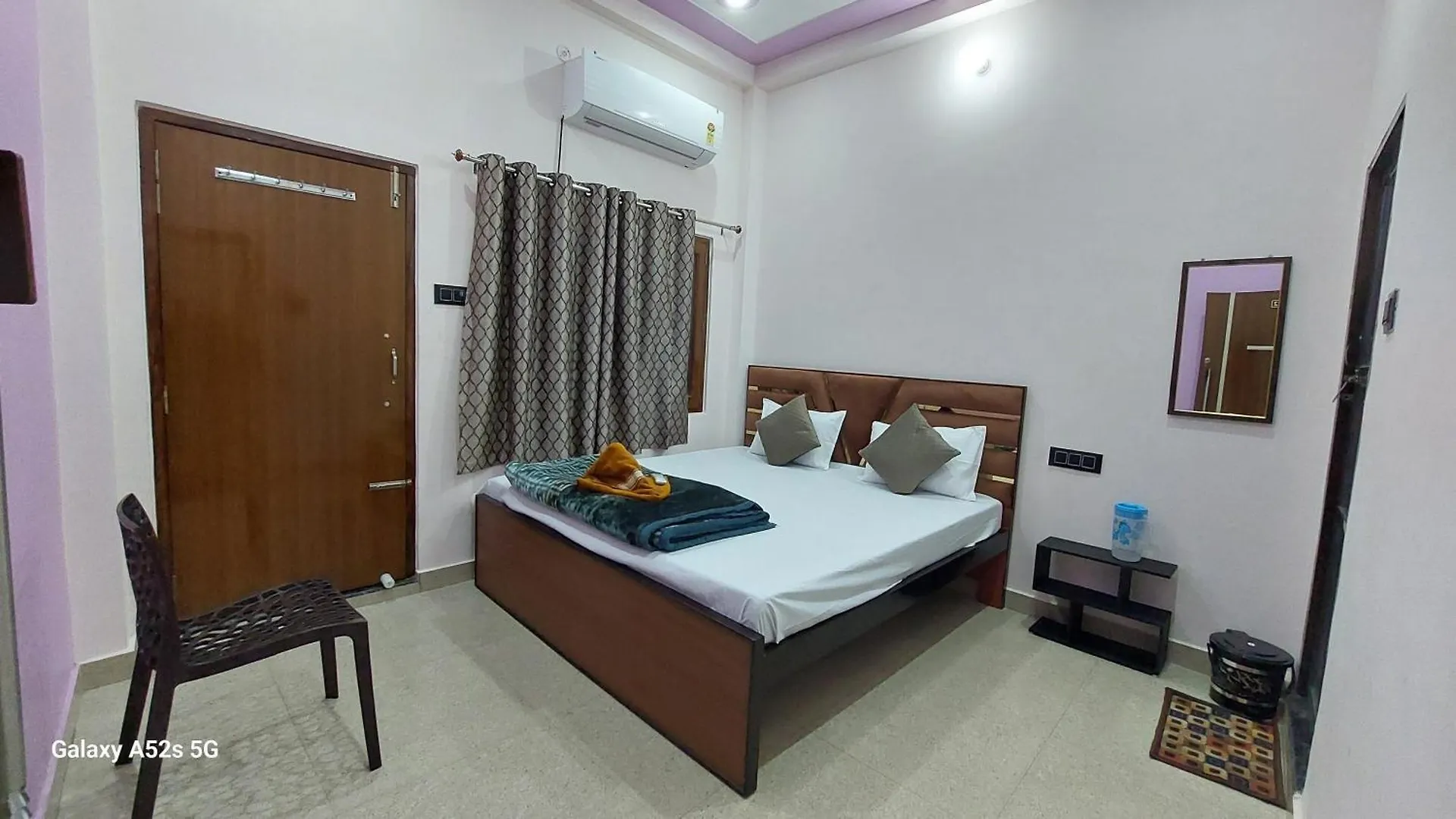 Narayani Paying Guest House Váránasí